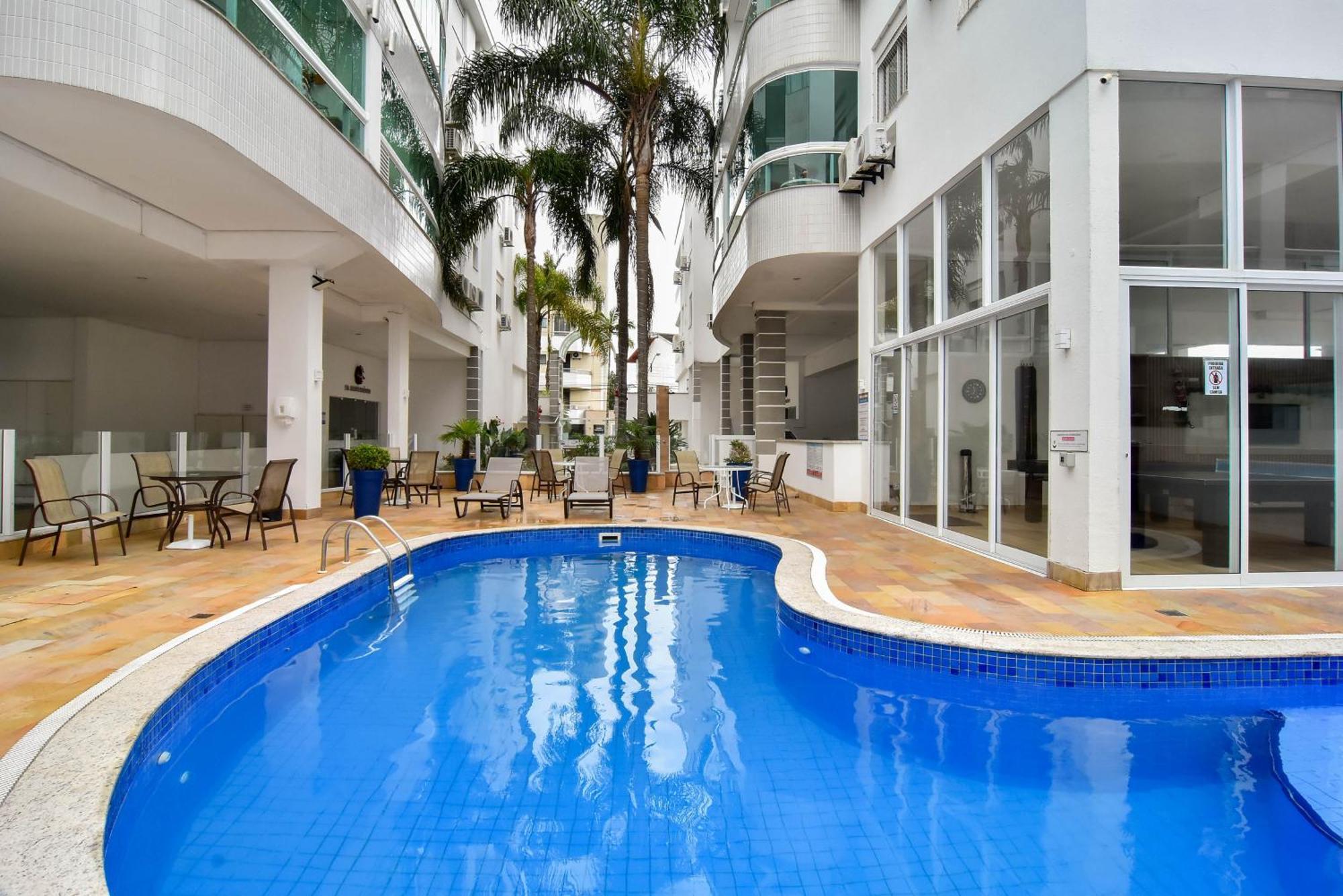 1 Quadra Da E Piscina P1881 Apartment